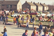 1980-Bombakkes-bij-Carnavalsoptocht-St.-Augustinusstichting-03