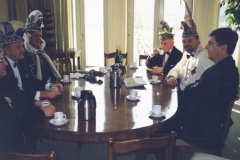 Bezoek Gouvernement 2001