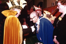 1980-Bombakkes-Bezoek-bij-Waggelaars-02