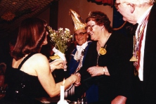 1980-Bombakkes-Bezoek-bij-Waggelaars-03