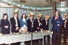 1981-Bombakkes-Bezoek-bij-Huize-Norbertus-02