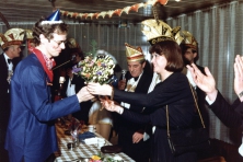 1981-Bombakkes-Bezoek-bij-Huize-Norbertus-05