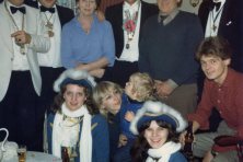 1981-Prins-Hans-den-Twedde-op-bezoek-bij-pa-ma-Teunesen