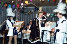 1983-Bombakkes-bezoek-Huize-Norbertus-09