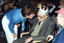 1983-Bombakkes-bezoek-Huize-Norbertus-14