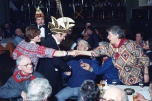 1983-Bombakkes-bij-de-Waggelaarsbal-02