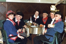 1982-Bombakkes-Boerenbal-01