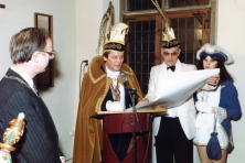 1981-Bombakkes-Ontvangst-Stadhuis-01