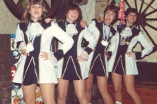 1983-Bombakkes-Dansmarietjes