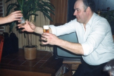 1983-Prins-Sjaak-de-Urste-Feest-met-Buurtgenoten-04