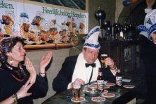1988-Bombakkes-Carnavalsfeest-in-Cafe-de-Witte-Olifant-11