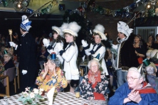 1988-Bombakkes-op-bezoek-in-Huize-Norbertus-01
