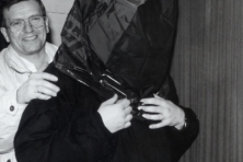 1990-Bombakkes-Prinsenfoto-maken-bij-Bosten-01