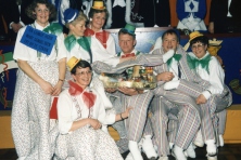 1992-Bombakkes-Bezoek-bij-Waggelaarsbal-03