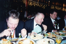 2001-Bombakkes-Eten-bij-de-Chinees-05