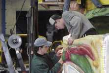 2002-Bombakkes-Optocht-Bouwen-wagen-Vriendengroep-Davy-Goertz-12