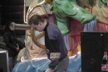 2002-Bombakkes-Optocht-Bouwen-wagen-Vriendengroep-Davy-Goertz-13