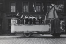 1950er-jaren-Bombakkes-1e-Prinsenwagen-