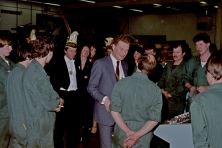 1981-Bombakkes-uitgenodigd-bij-Janssen-Pers-Paul-Janssen-021