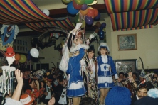 1994-Bombakkes-in-zaal-Hotel-de-Kroon-09