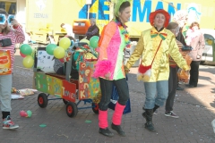 Kinderoptochtwwparty2011 027