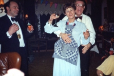 1983-Bombakkes-feestje-na-Krantuitreiking-07