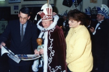 1997-Bombakkeskrantuitreiking-03