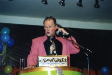 2001-Bombakkes-Krantuitreiking-en-CD-Precentatie-12