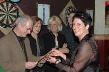 2005-Bombakkes-Krantuitreiking-aan-Prins-Mat-dn-Twedde-10