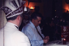 2006-Bombakkeskrantuitreiking-03