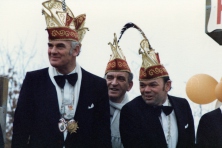 1981-Bombakkes-Carnavalsoptocht-05