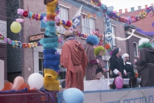 1981-Bombakkes-Carnavalsoptocht-35