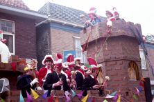 1981-Bombakkes-Carnavalsoptocht-49