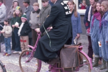 1_1981-Bombakkes-Carnavalsoptocht-13