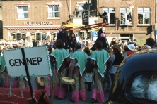1982-Bombakkes-Carnavalsoptocht-11