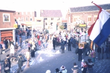 1983-Optocht-gemixt-rond-Spoorstraat-en-Europaplein-02