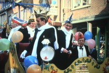 1985-Bombakkes-Carnavalsoptocht-13