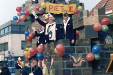 1986-Bombakkes-Carnavalsoptocht-06