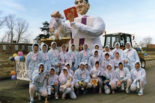 1988-Bombakkes-Carnavalsoptocht-Vrienden-van-Theo-Roosenboom-08