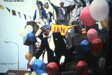1990-Bombakkes-Carnavalsoptocht-07