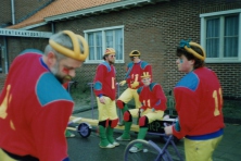 1990-Bombakkes-Carnavalsoptocht-de-Bolderkar-03