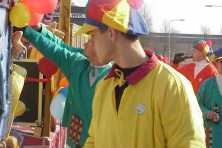 2001-Bombakkes-Carnavalsoptocht-Vriendengroep-Davy-Goertz-57