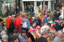 2003-Bombakkes-Carnavalsoptocht-gezien-vanaf-Ex-Prinsenwagen-40