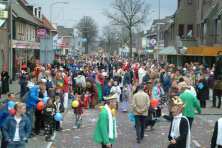 2003-Bombakkes-Carnavalsoptocht-gezien-vanaf-Ex-Prinsenwagen-97
