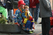 2006-Bombakkes-Carnavalsoptocht-Publiek-01