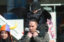 2006-Bombakkes-Carnavalsoptocht-Publiek-17