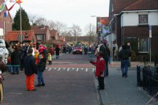 2006-Bombakkes-Carnavalsoptocht-in-de-Steendalerstraat-002