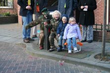 2006-Bombakkes-Carnavalsoptocht-in-de-Steendalerstraat-003