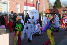 2006-Bombakkes-Carnavalsoptocht-in-de-Steendalerstraat-012