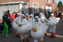 2006-Bombakkes-Carnavalsoptocht-in-de-Steendalerstraat-055